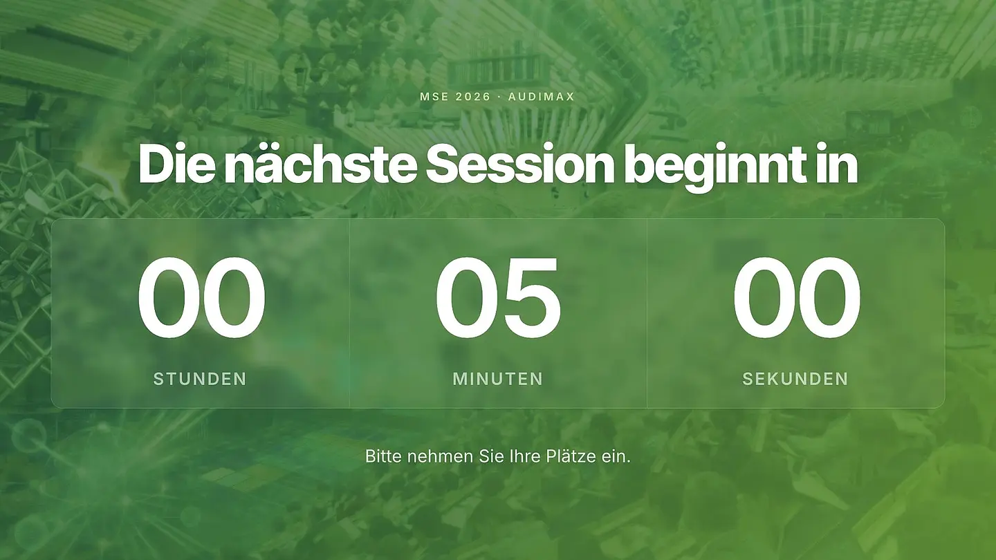 Große Countdown-Projektion im MSE-Design mit transparentem Zeitfeld