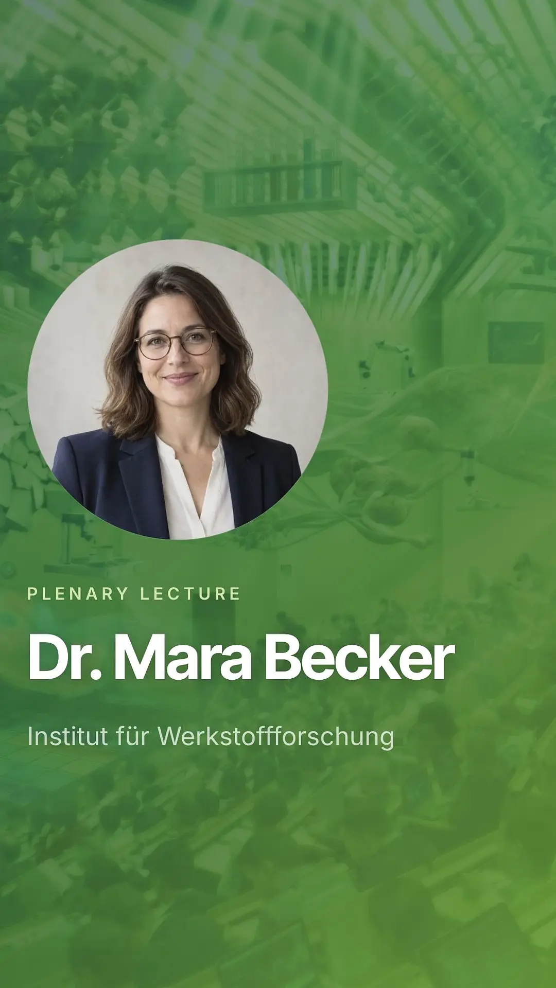 Hochformat-Speaker-Folie mit generiertem Porträt der fiktiven Referentin Mara Becker