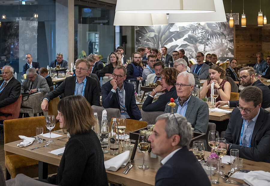 Rahmenprogramm und Networking bei einer DGM-Inventum Veranstaltung